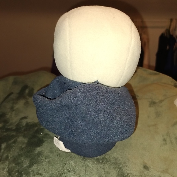 Plush - Picture 4 of 4